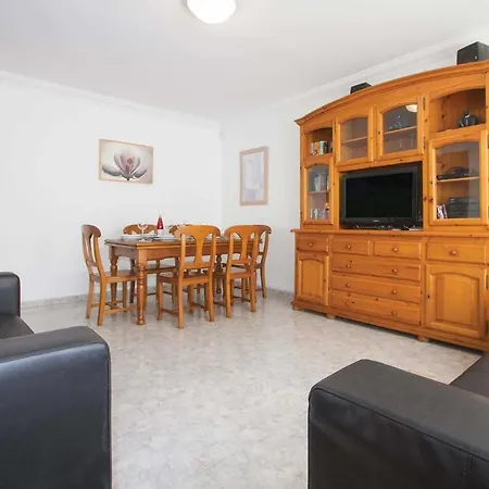 Puerto Del Carmen Sleeps 6 Air Con Wifi Puerto del Carmen (Lanzarote)